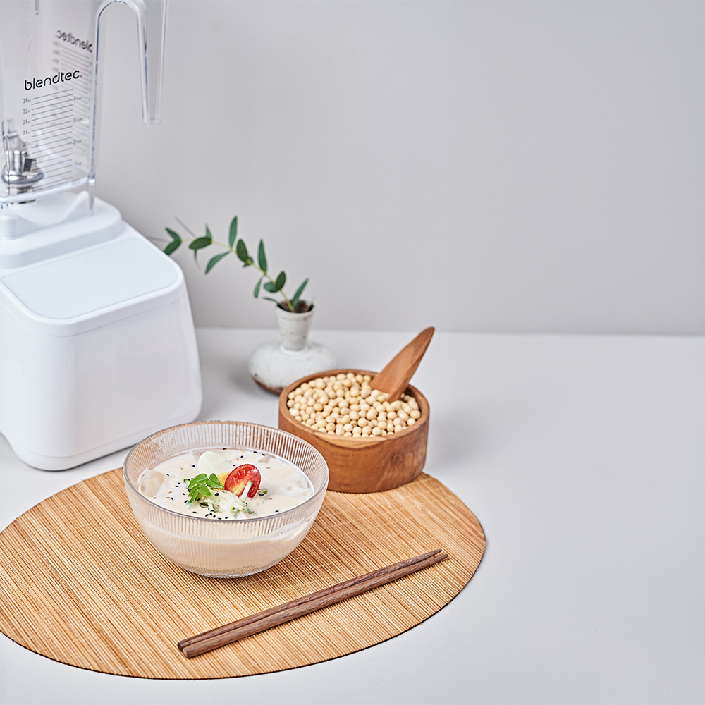 블렌텍 디자이너 650 초고속 프리미엄 블렌더 대형 대용량 이유식 믹서기 폴라 화이트