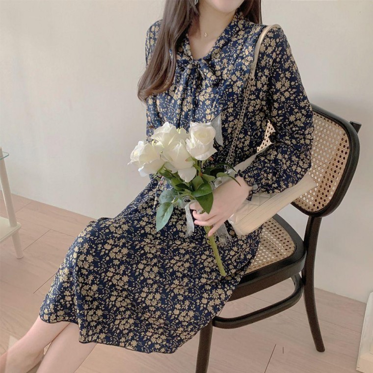 여자 꽃무늬 원피스 쉬폰 프릴 러플 플라워 롱 드레스 하객룩 긴팔 데이트룩 원피스 여행 여자 결혼식 - 메인 이미지