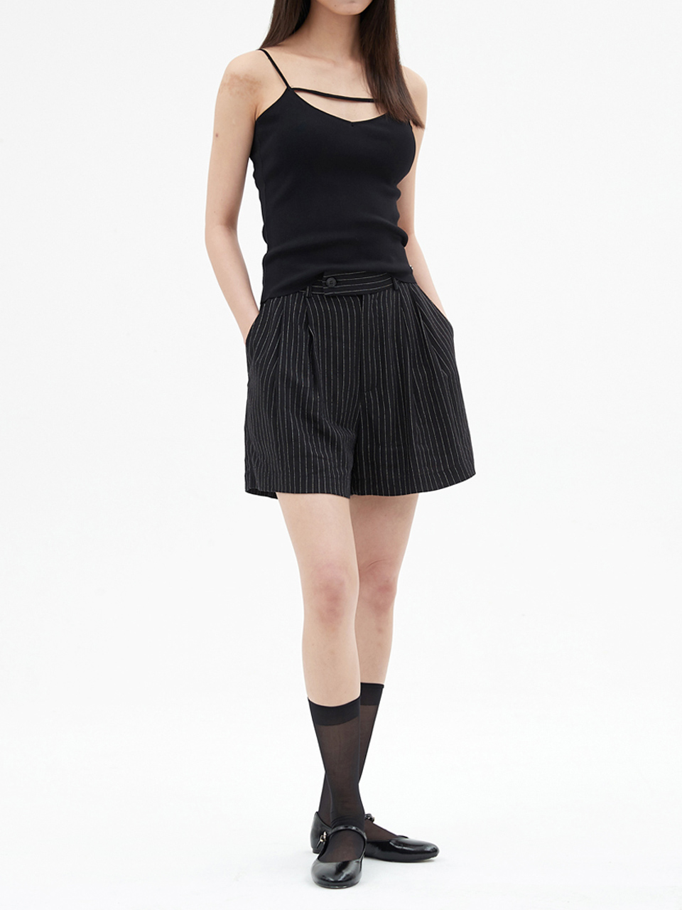 [엘씨브이] BUSTIER KNIT TOP_BLACK - 상품 이미지