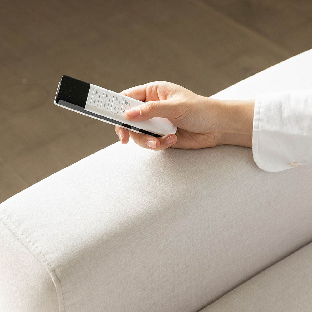 장인가구 고요 모션 전동 슬라이딩 패브릭 리클라이너 슬라이드 소파 아이보리, 3인용