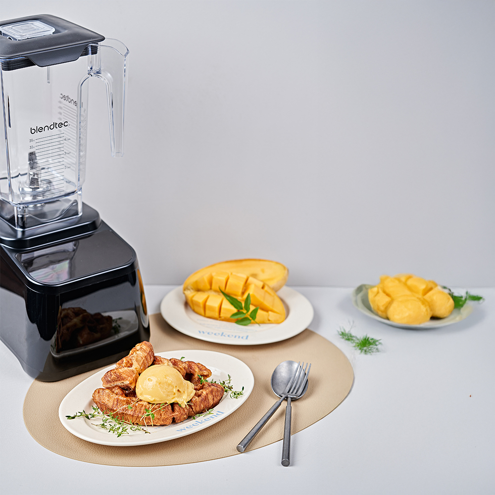 블렌텍 디자이너 650 초고속 프리미엄 블렌더 대형 대용량 이유식 믹서기 블랙