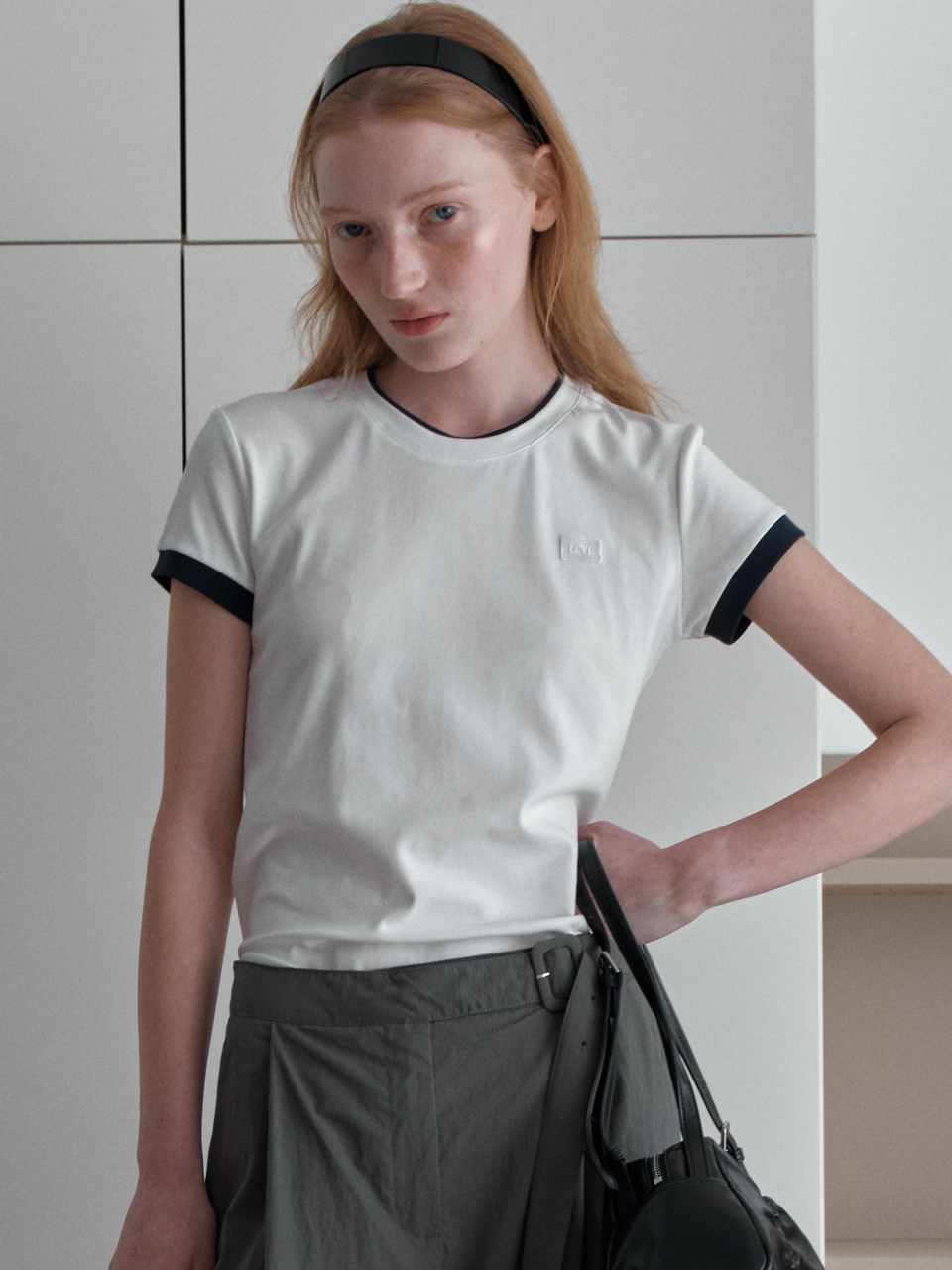 [엘씨브이] LCVE LABEL RINGER T-SHIRTS_WHITE - 상품 이미지