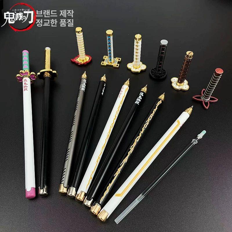 귀멸의 칼날 젤펜 금속 모델 볼펜 카타나 애니메이션 문구 서명 펜 선물 귀칼 카마도 탄지로 2세대 전시대 포함 - 상품 이미지