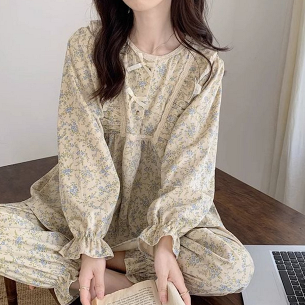 투피스 여자 플라워 잠옷 레이스 여성 잔꽃 파자마 밴딩 세트 - 메인 이미지