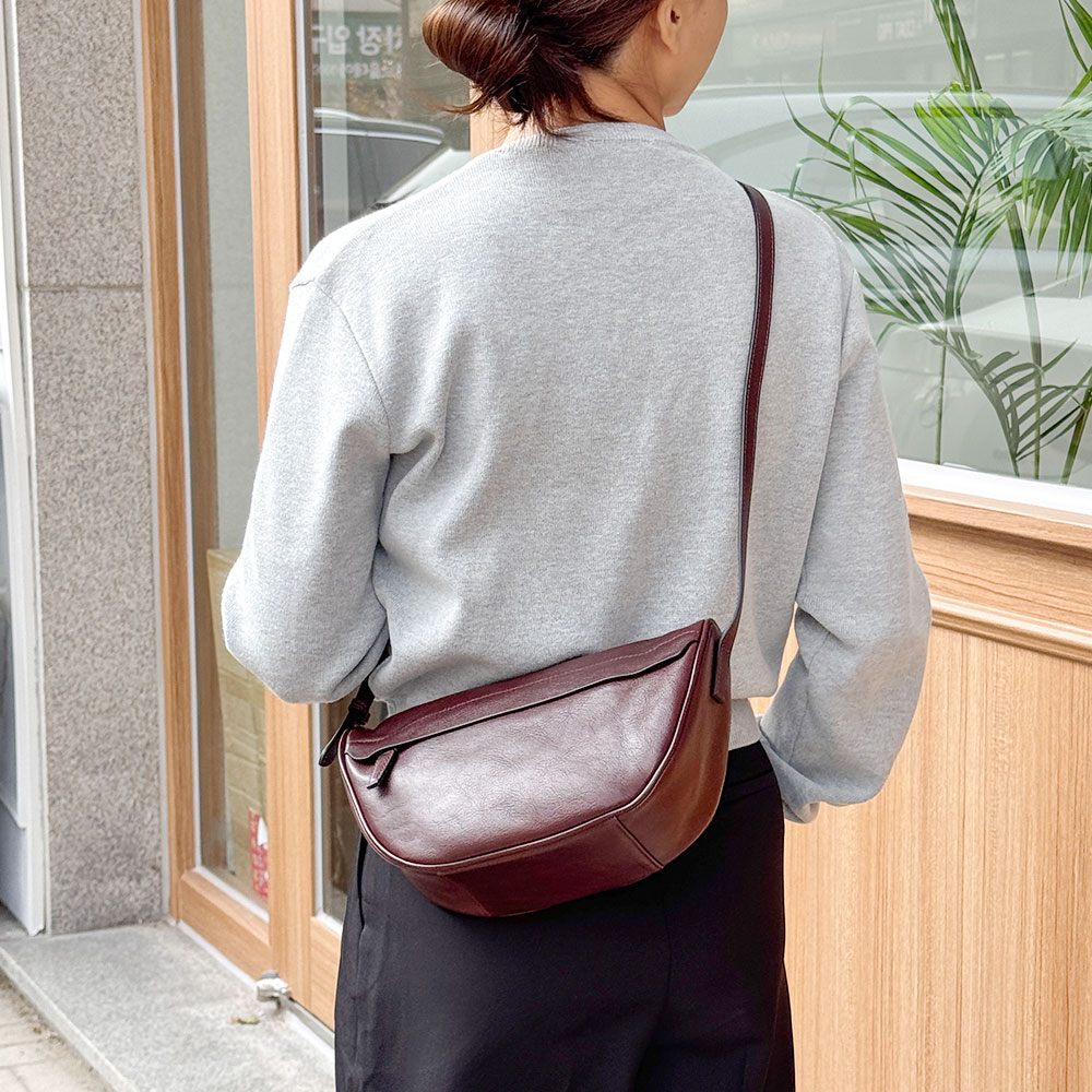 천연 소가죽 라운드 미니 크로스백 고급 가죽 데일리 작은 스몰 클래식 가죽 미니백 가방 - 상세 이미지 2