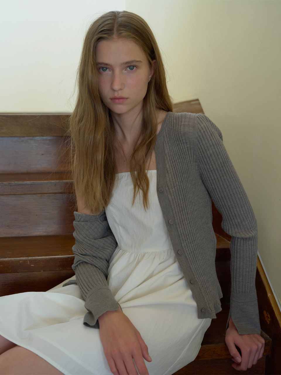 [엘씨브이] FRILL SLEEVE WOOL CARDIGAN TOP_GRAY - 상품 이미지