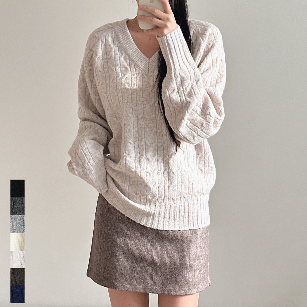 여성 브이넥니트 울 루즈핏 꽈배기 가을 겨울 블랙 화이트 빅사이즈 스웨터 니트티 제품 이미지