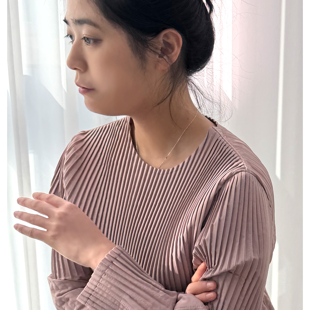 VT22 얇은 누빔 플리츠 루즈핏 티셔츠 상의 에어터치 맨투맨 간절기 여성 누비 - 상세 이미지 2
