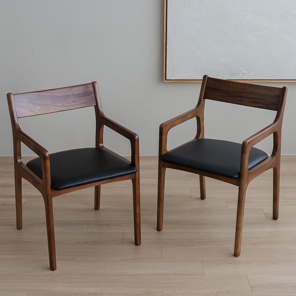 헤즈로 암체어 블랙 식탁의자 1인용 원목 카페 체어