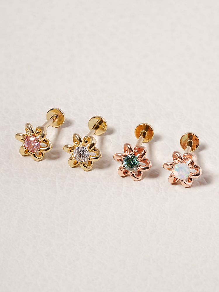 [0.8mm]14K 인터널 모이사나이트 다이아 데이지 루프 라블렛 피어싱 귀걸이 - 상세 이미지 4