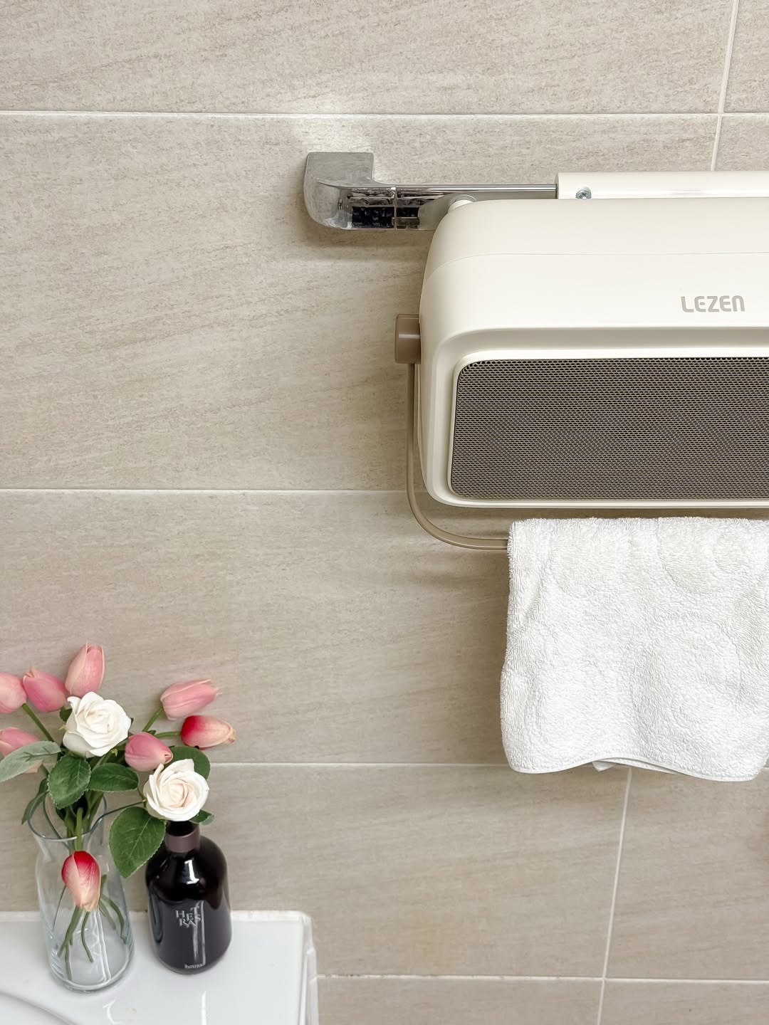 르젠 감성 동파방지 무타공 1초발열 절전형 순간발열 PTC 욕실용히터 온풍기 LZH-B770D 이미지 3