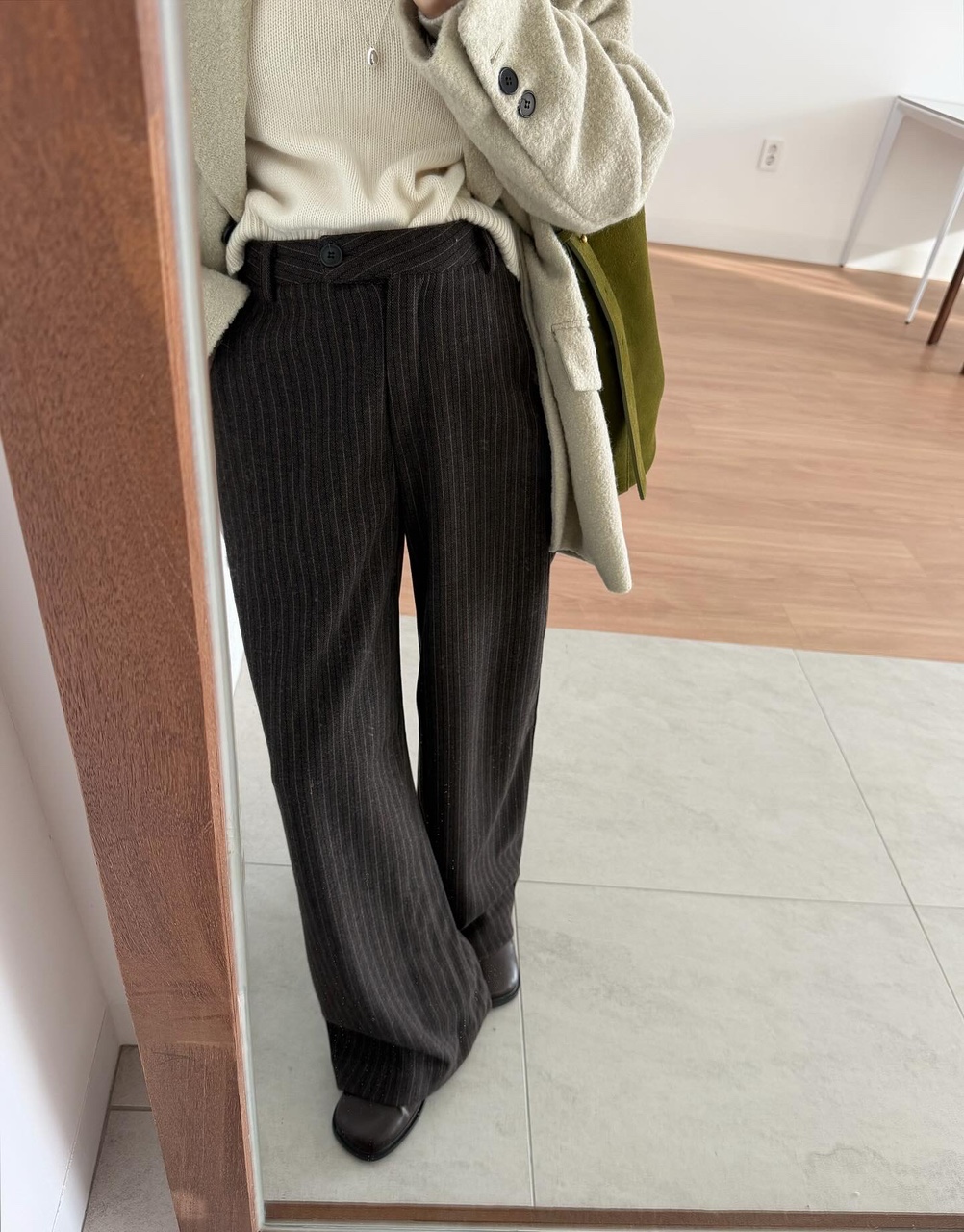 후너 여성 겨울 하이웨스트 스트라이프 롱 슬랙스 팬츠 - 상세 이미지 2