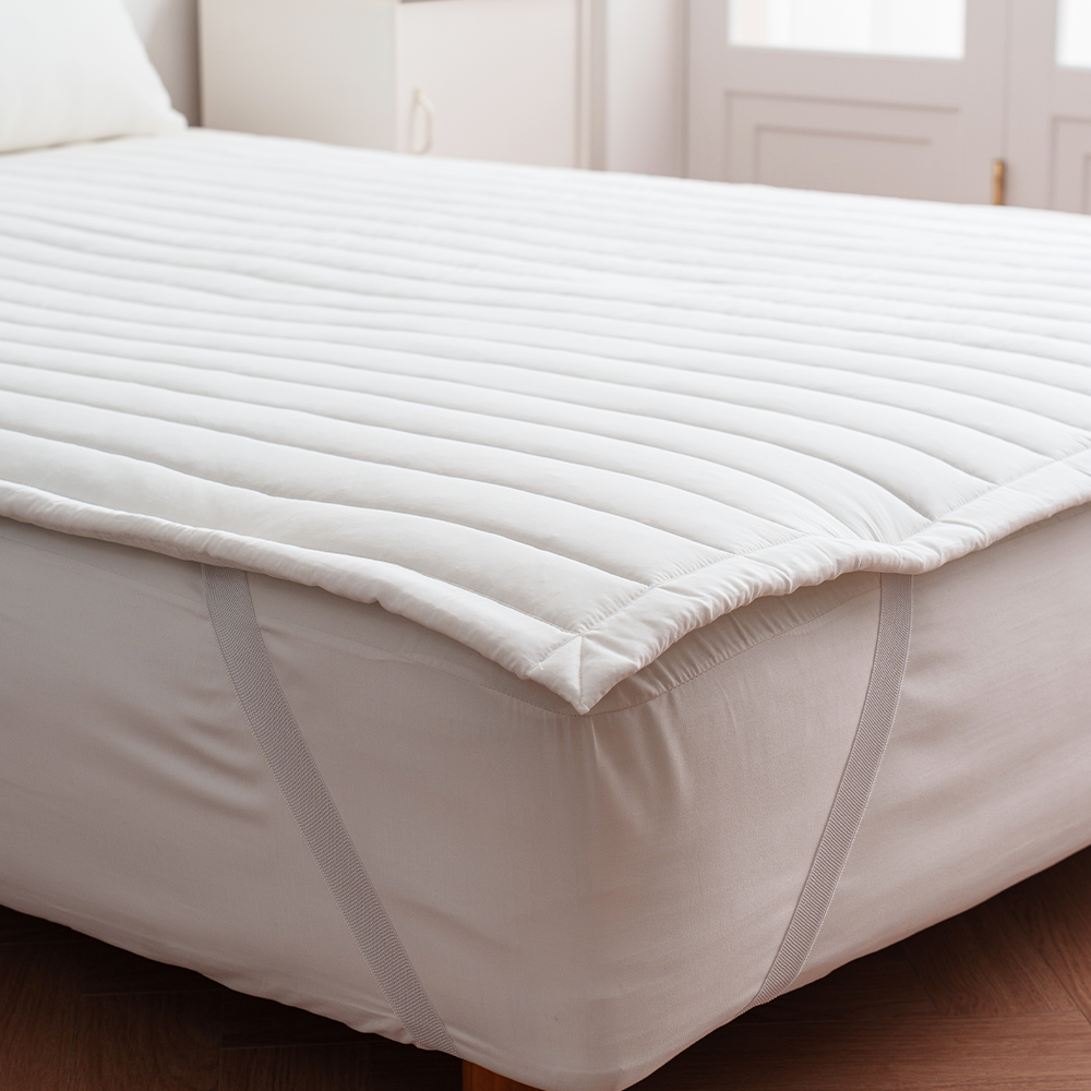 쿠에뜨 모달 알러지케어 치즈 무지패드 SS 논슬립 고정밴드 순면 침대패드