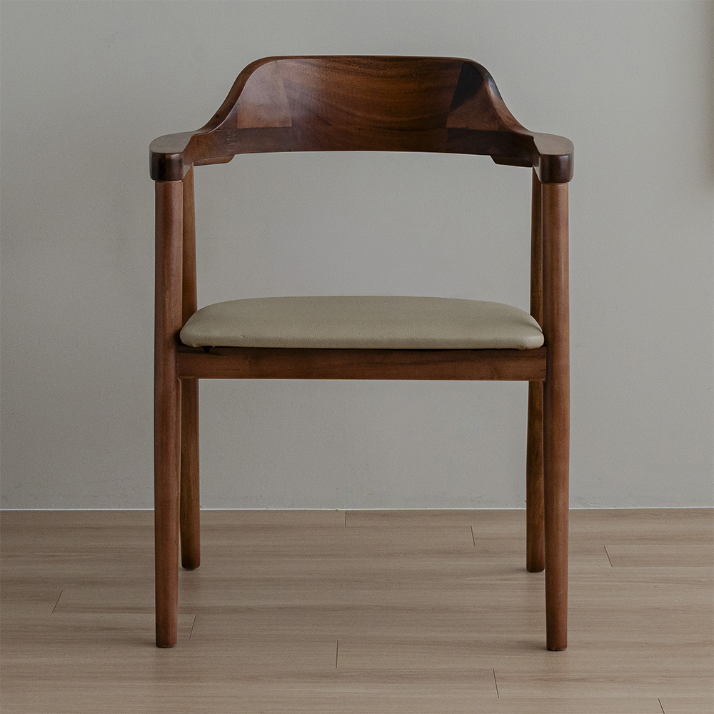 헤즈로 암체어 화이트 식탁의자 1인용 원목 카페 체어