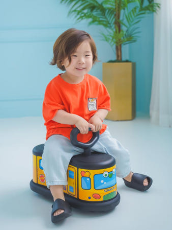 [코레카] 스쿨버스 붕붕카 무소음 어린이 자동차 실내장난감