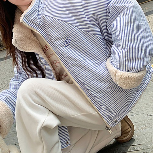 (YY) 매력적인 여성 양털 패딩 심플 스트라이프 리버시블 집업 점퍼 반하이넥 루즈핏 데일리룩 - 상품 이미지