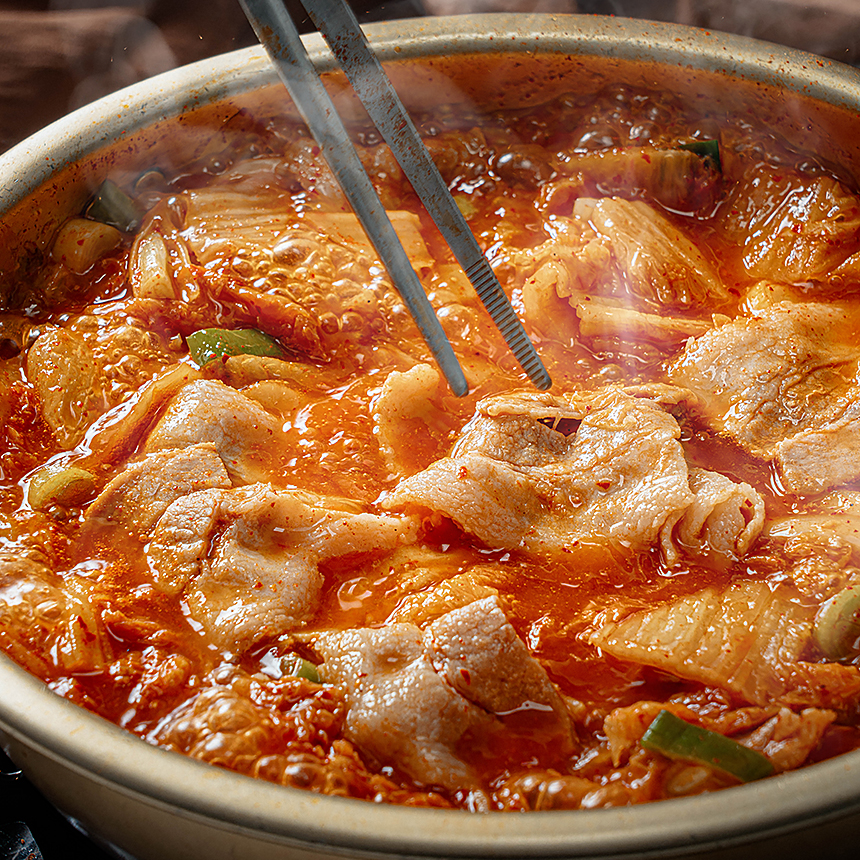 백년밥상 삼겹살 김치찌개 전골 밀키트 - 상품 이미지