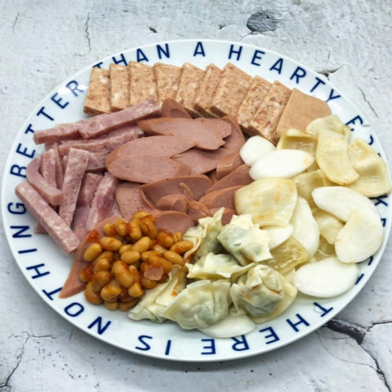 자연가득 이태원 햄폭탄 부대찌개 1.2kg(햄 및 부가재료 500g / 찌개육수 700g) - 상세 이미지 2