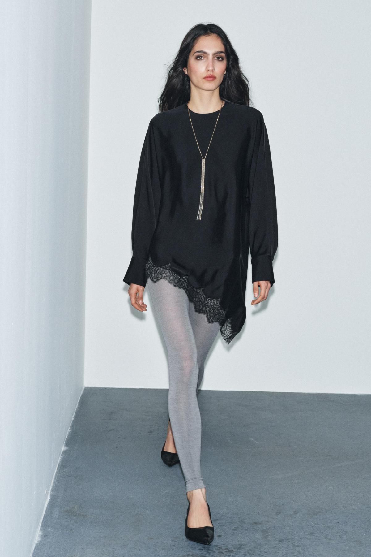 자라 한정판 비스코스 비대칭 레이스 블라우스 9663/100 BLACK - 상세 이미지 2