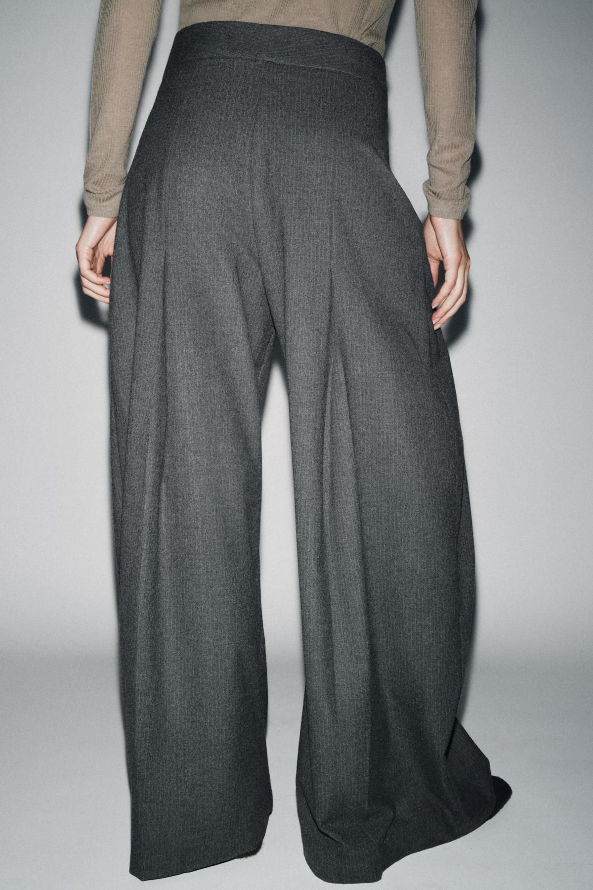 자라 와이드핏 핀스트라이프 슬랙스 팬츠 7149/043 MID-GREY - 상세 이미지 4