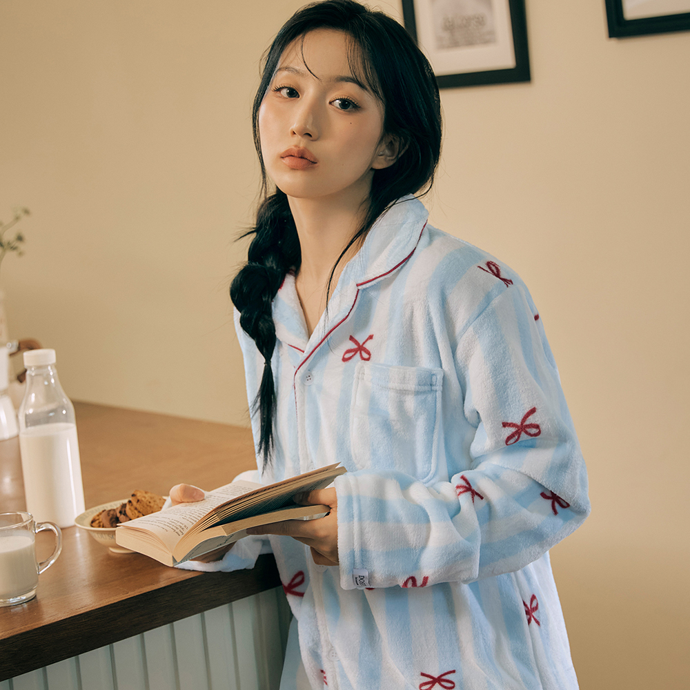 [도씨x해원'Pick] 플러피 보니 긴팔 커플 수면 잠옷 세트 홈웨어 제품 이미지