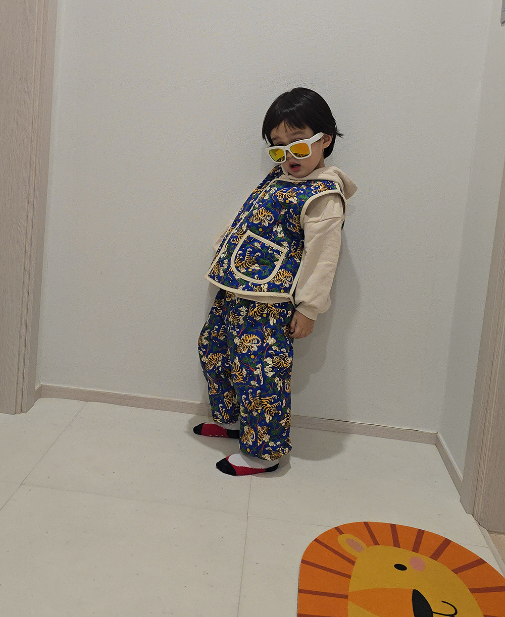 호작도 퀼팅조끼 패딩조끼