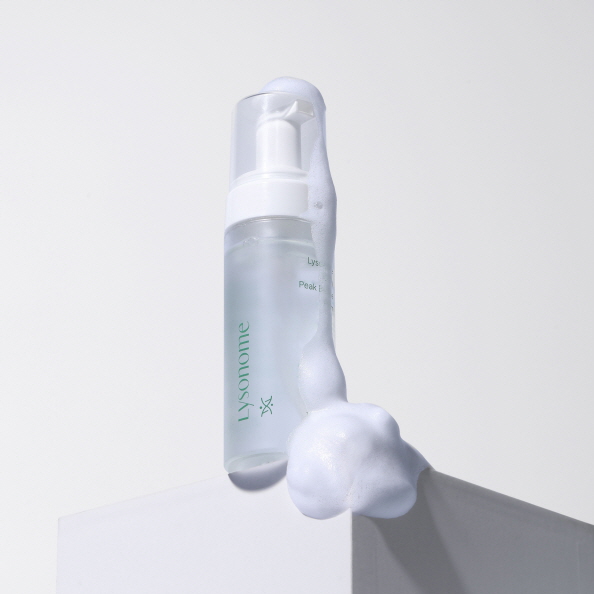 리조넘 PDRN 피크 버블 폼 클렌징, 피부당김 없이 쫀쫀한 수분충전, 150ml - 상품 이미지