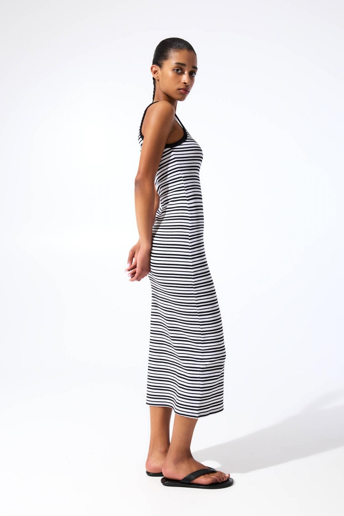 풀앤베어 스트라이프 립 미디 원피스 슬리브리스 7394/208 STRIPED - 상세 이미지 5
