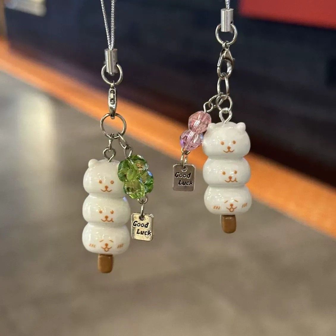 네잎클로버 곰돌이 농담곰 아이스크림 키링 당고 키링 열쇠고리 굿즈 키홀더 백참 가꾸 폰꾸 참장식 꾸미기 액세사리 - 상세 이미지 4