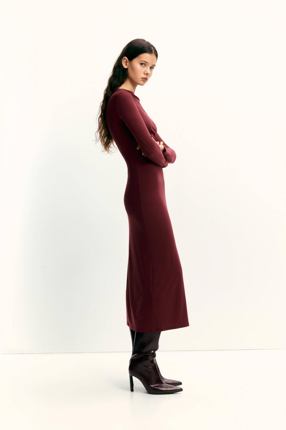 풀앤베어 버건디 소프트 드레이프 미디 원피스 3380/308 BURGUNDY - 상세 이미지 3