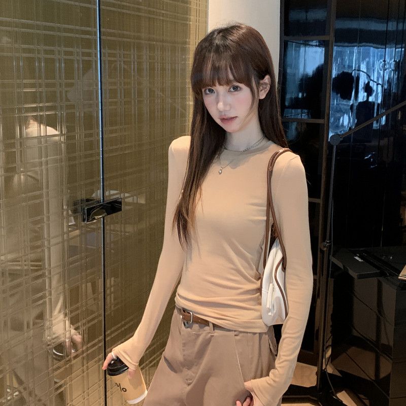 여성 베이직 슬림핏 라운드넥 긴팔 니트웨어 텐셀 울 혼방 부드러운 이너 티셔츠 여리핏 데일리룩 오피스룩 캐주얼 간절기 봄 가을 코디 - 상세 이미지 4