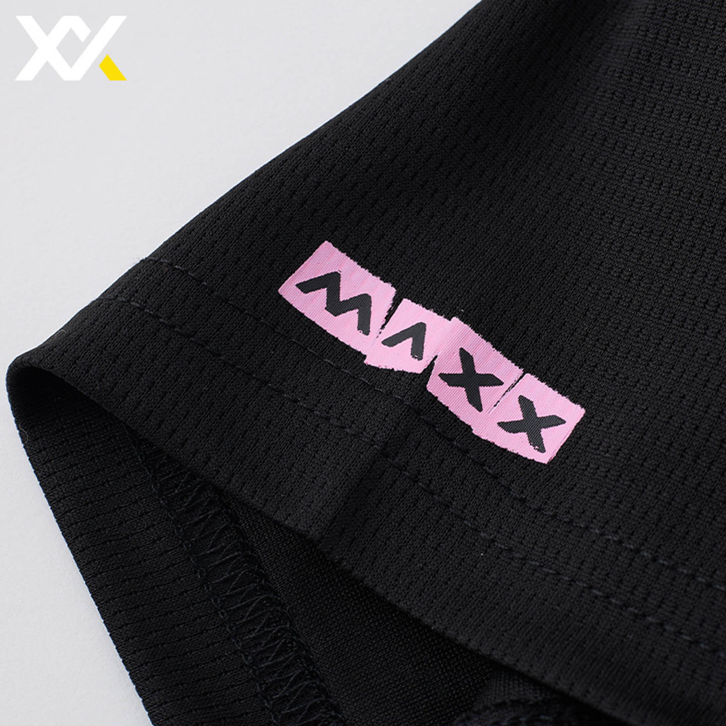 MAXX 맥스 할리퀸 콜라보 배드민턴 스포츠 베이직 기능성 반팔 티셔츠 여성용 - 상세 이미지 4