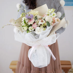 졸업식 꽃다발 축하 생일 기념일 생화 꽃선물 생화꽃다발 드라이플라워 솔직 후기 | 실사용자 리뷰 분석 - 상품 이미지 2