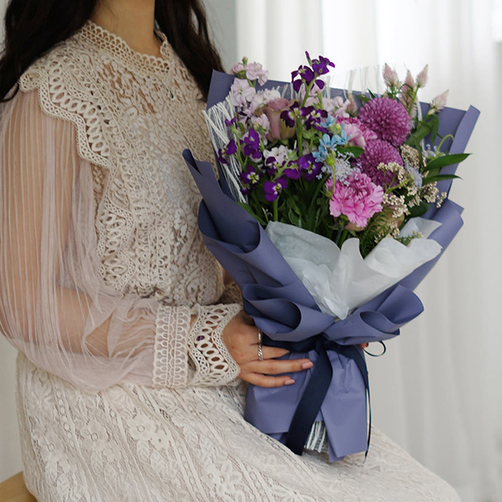 졸업식 꽃다발 축하 생일 기념일 승진 생화 꽃선물 꽃배달 생화택배