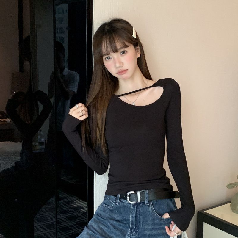 여성 긴팔 오프숄더 티셔츠 슬림핏 가을 레이어드용 심플한 디자인 착용감 좋은 티셔츠 - 상세 이미지 4