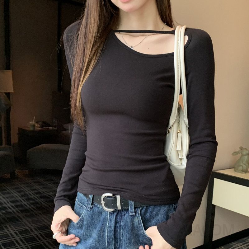 여성 긴팔 오프숄더 티셔츠 슬림핏 가을 레이어드용 심플한 디자인 착용감 좋은 티셔츠 - 상품 이미지