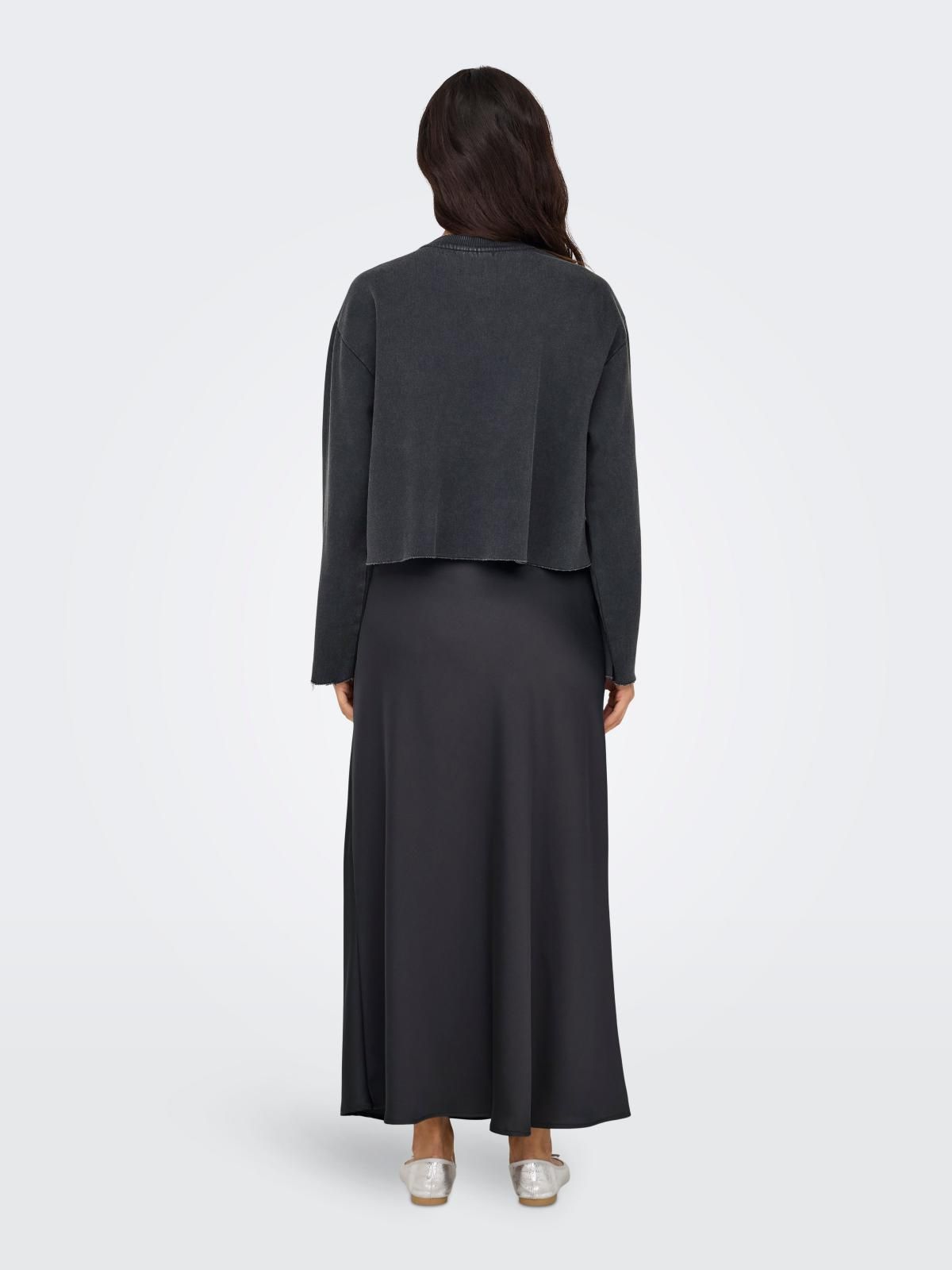온리 캐주얼 프린트 크롭 라운드넥 맨투맨 15330408_2161_1132478 BLACK / BLACK - 상세 이미지 3