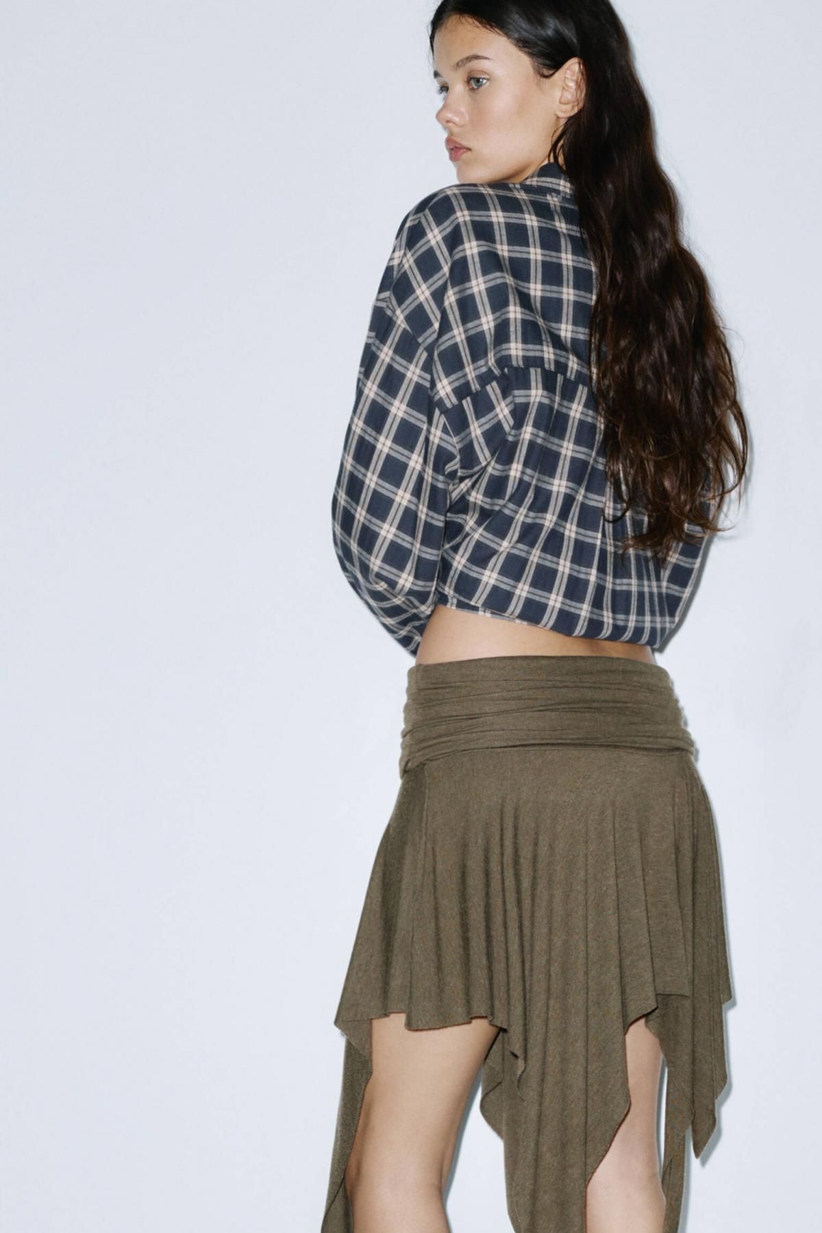 풀앤베어 와이드 웨이스트 비대칭헴 미디 스커트 7400/354 KHAKI - 상세 이미지 5