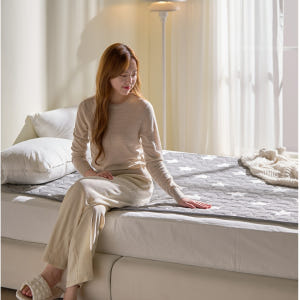 여행용 전기장판 무자계 전기요 휴대용 전기요 일인용 전기요 소형 개봉기 | 실사용 후기 - 상품 이미지 3