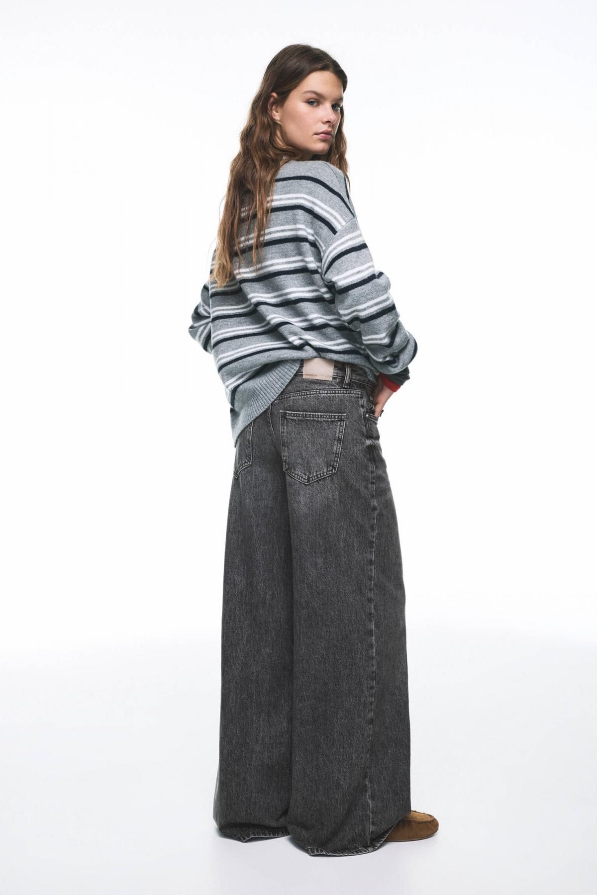 풀앤베어 로우라이즈 와이드핏 흑청 데님 팬츠 3660/315 MEDIUM GREY - 상세 이미지 3