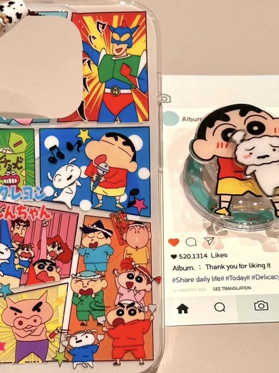 짱구 회전 자석 거치대 맥세이프 호환 귀여운 책상 휴대폰 스탠드 크레용 신짱 회전형 자석 거치대 짱구&흰둥이 안기 - 상세 이미지 3