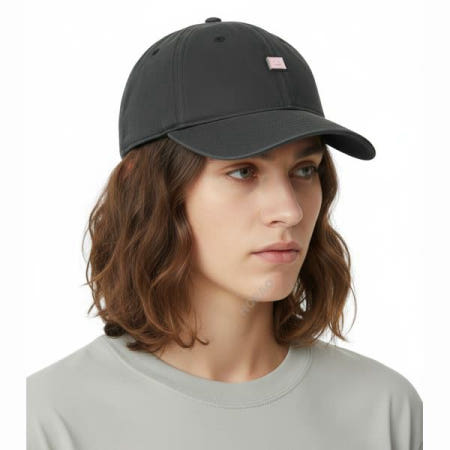 아크네 스튜디오 25FW 페이스 스터드 캡 (C40418 900)