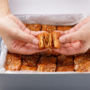 버들골 박스포장 수제 페스츄리 약과 98구 결혼 답례품 페스츄리 식감 맛있게 먹은 솔직 후기 - 상품 이미지 1