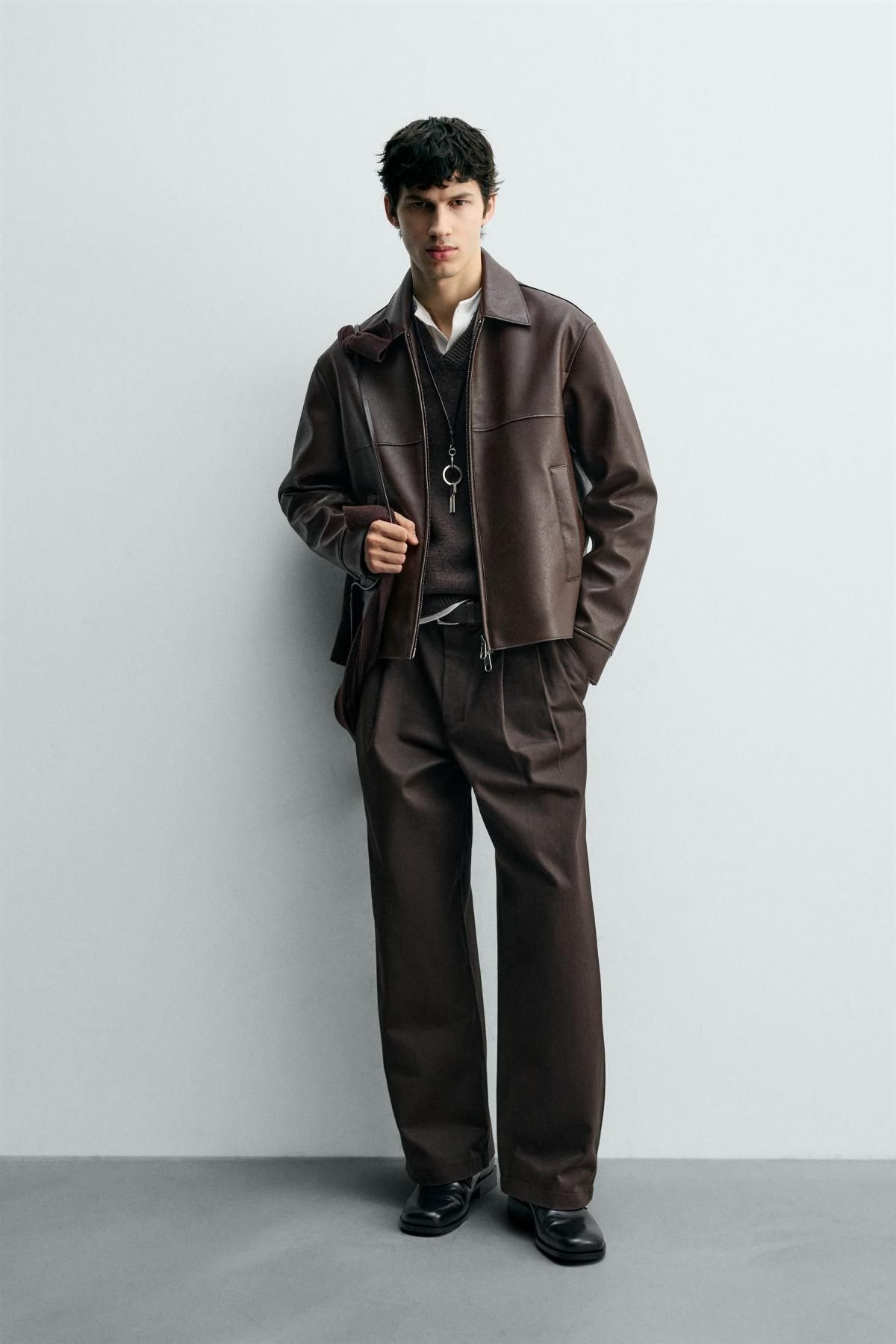 자라 레더 이펙트 테크니컬 레귤러핏 재킷 0155/752 BROWN - 상세 이미지 2