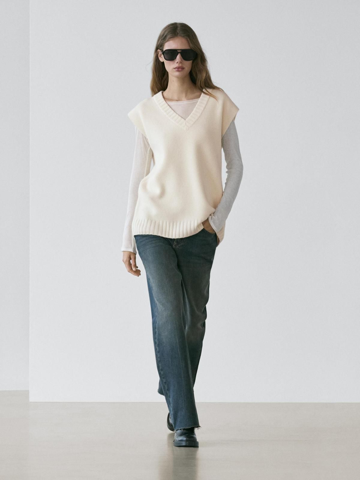 마시모두띠 프리미엄 울 브이넥 니트 베스트 아이보리 5821/921 OFF WHITE - 상세 이미지 2