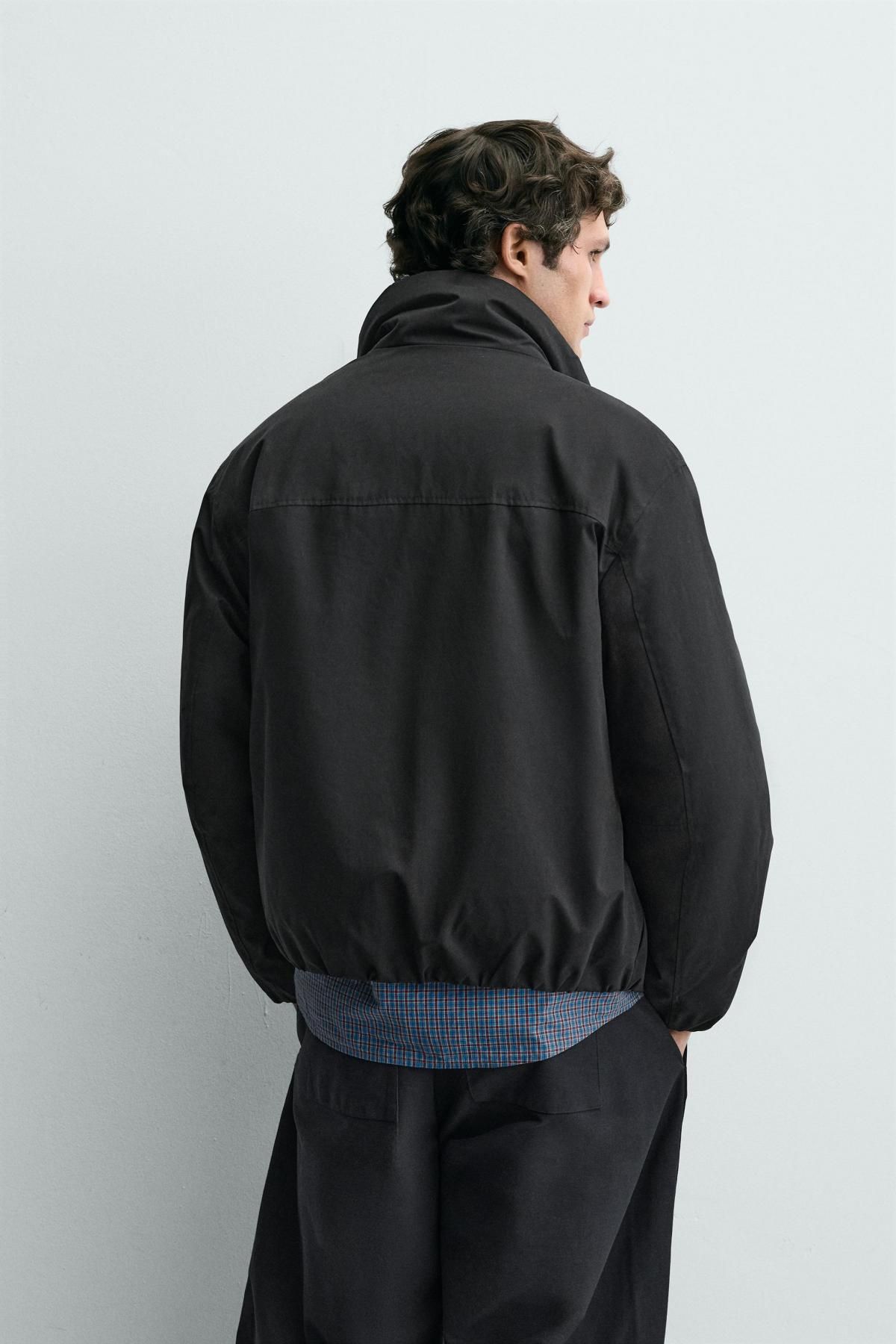 자라 테크니컬 박시핏 블랙 패딩 재킷 3046/405 DARK ANTHRACITE - 상세 이미지 4