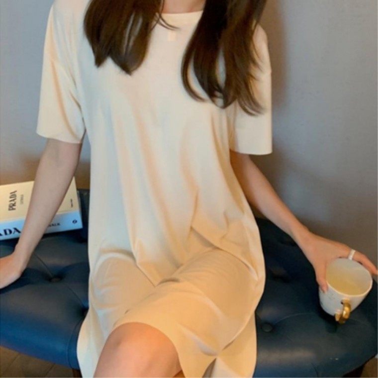 깔끔한 반팔 30대데일리룩 쿨핏 세련된원피스 베이직 원피스 세련된스타일 시원한원피스 시크룩 데일리코디 - 상품 이미지