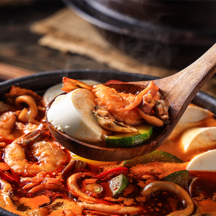 해물듬뿍 짬뽕순두부 840g(끓이면 1,500g) 2~3인분 건더기 없는 편식짬뽕 이미지 2