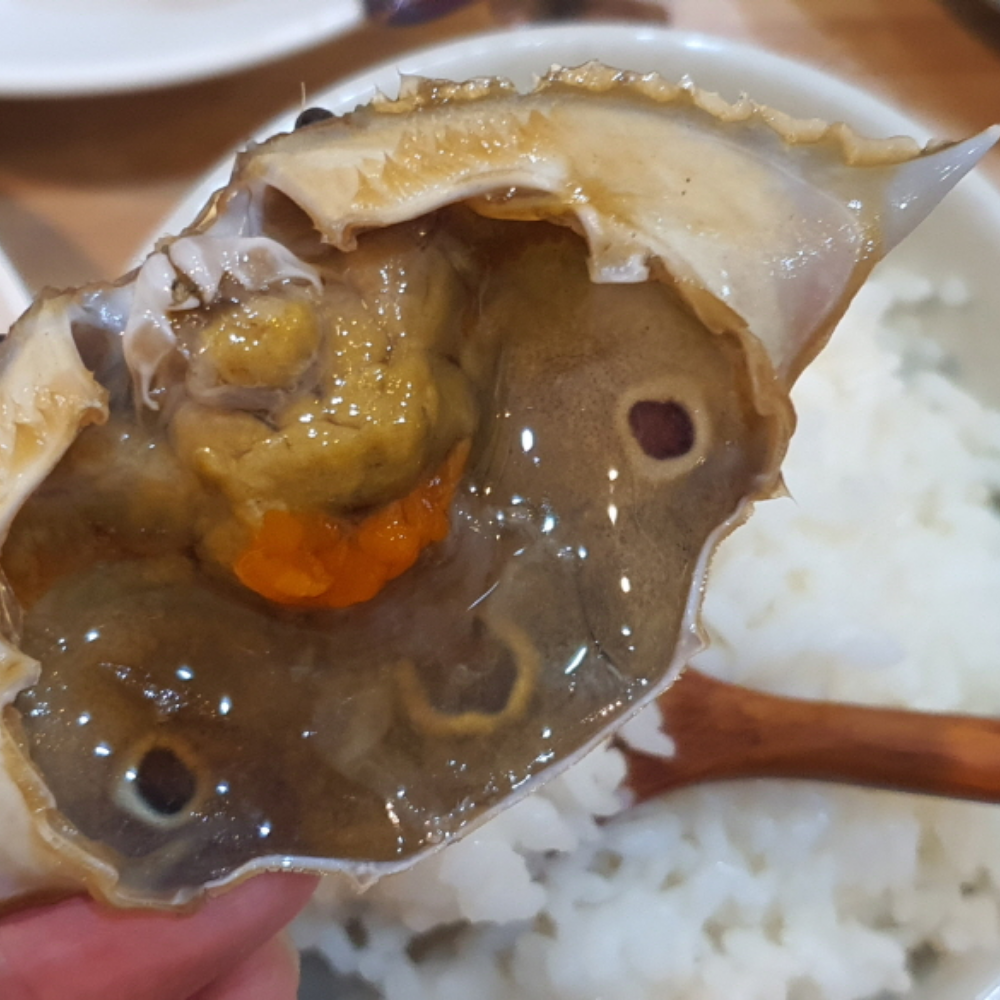 삼점 암꽃게장 2kg (8-12미 내외) 부드러운 속살, 황칠 간장 특제소스 이미지 6