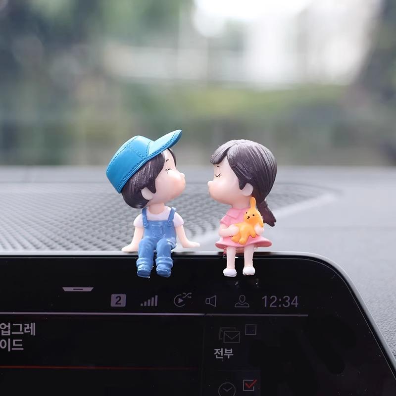 자동차 실내 인테리어 커플 중콘솔 장식 여성용 차량용 소품 핑크블루커플 - 메인 이미지